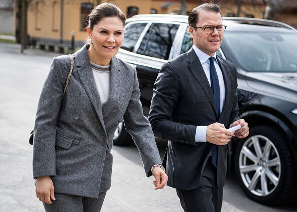 crown-princess-victoria-in-erdem-hm-suit-6.jpg