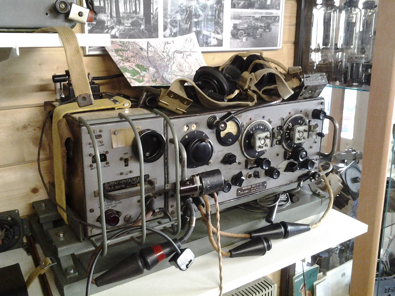 Arnhem Jim Wireless Sets of the 1st Airborne Division at Operation