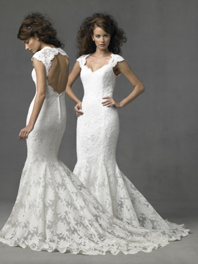 Wedding Dresses Line on Cheap Wedding Gowns Online  June 2011