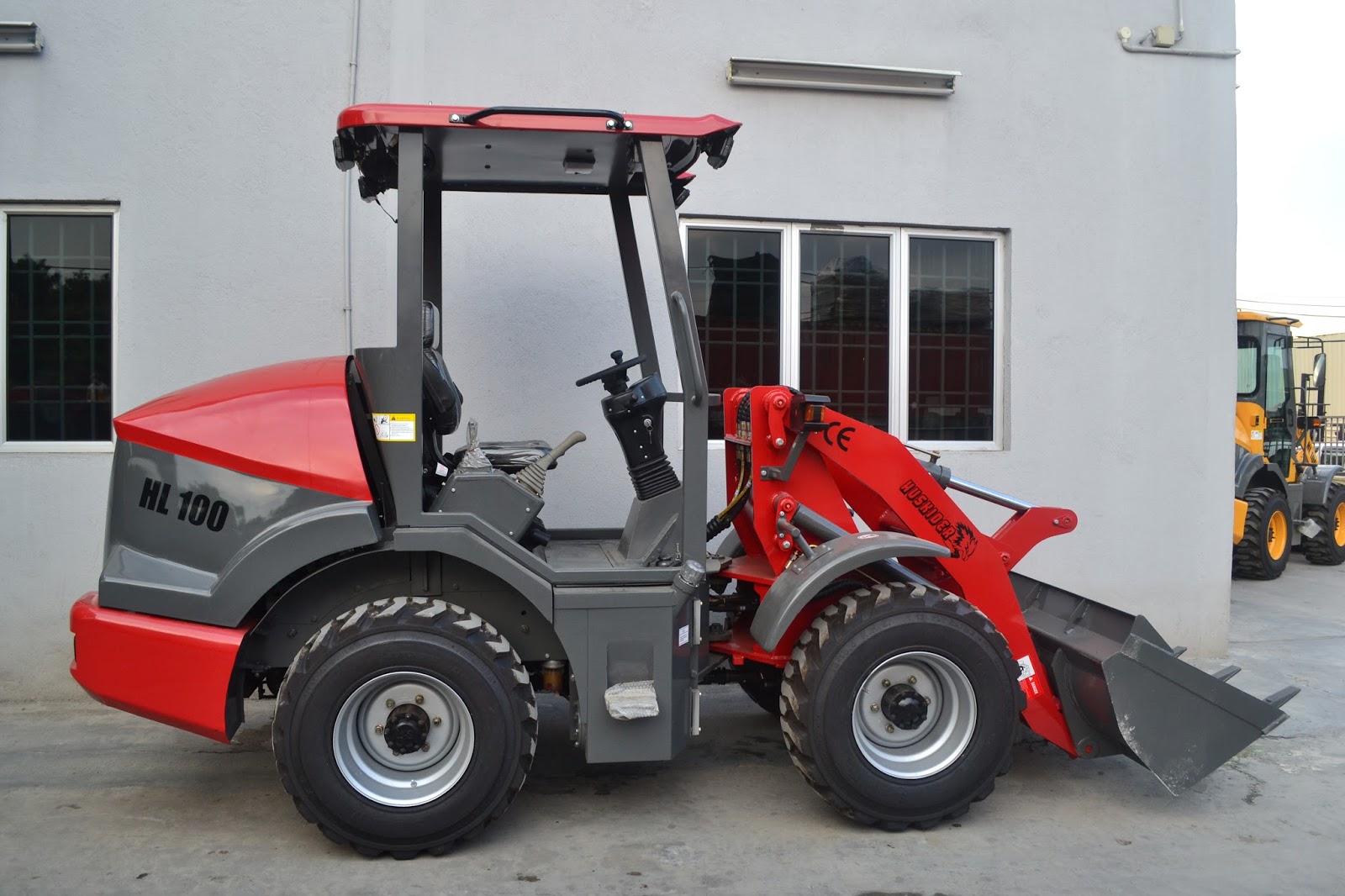 U.O.E. Equipment Sdn. Bhd.: New Mini Wheel Loader HL100 ( Ex-Stock )