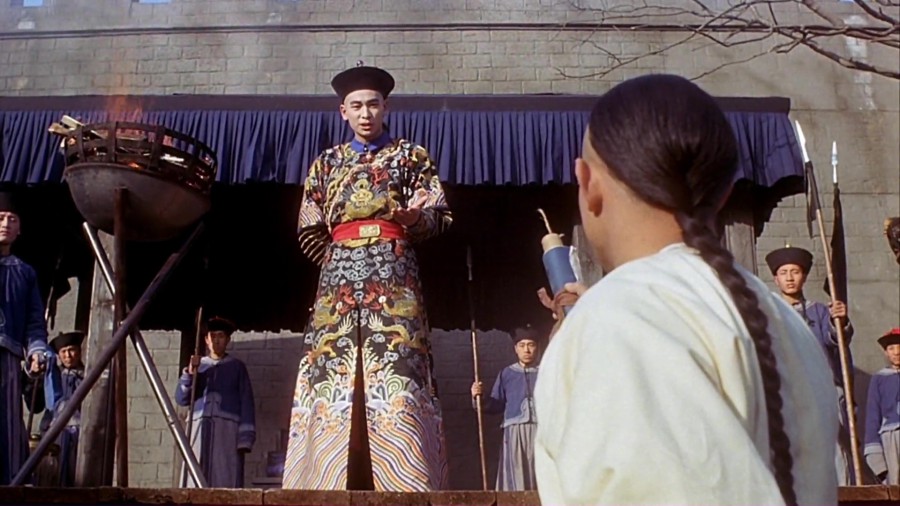 A SAGA DE UM HERÓI (TRI ÁUDIO/1080P) – 1993 FormatFactoryvlcsnap-2021-01-14-18h47m17s189