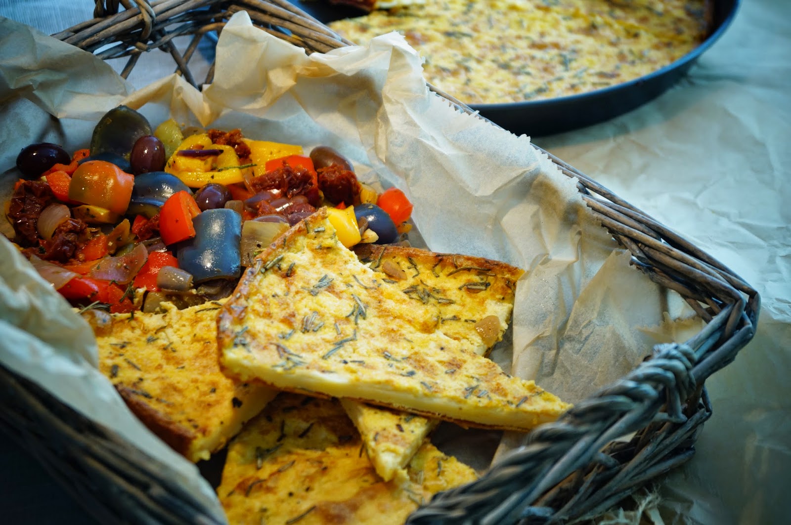 Knusperkabinett: Farinata di Ceci mit Paprika-Antipasti