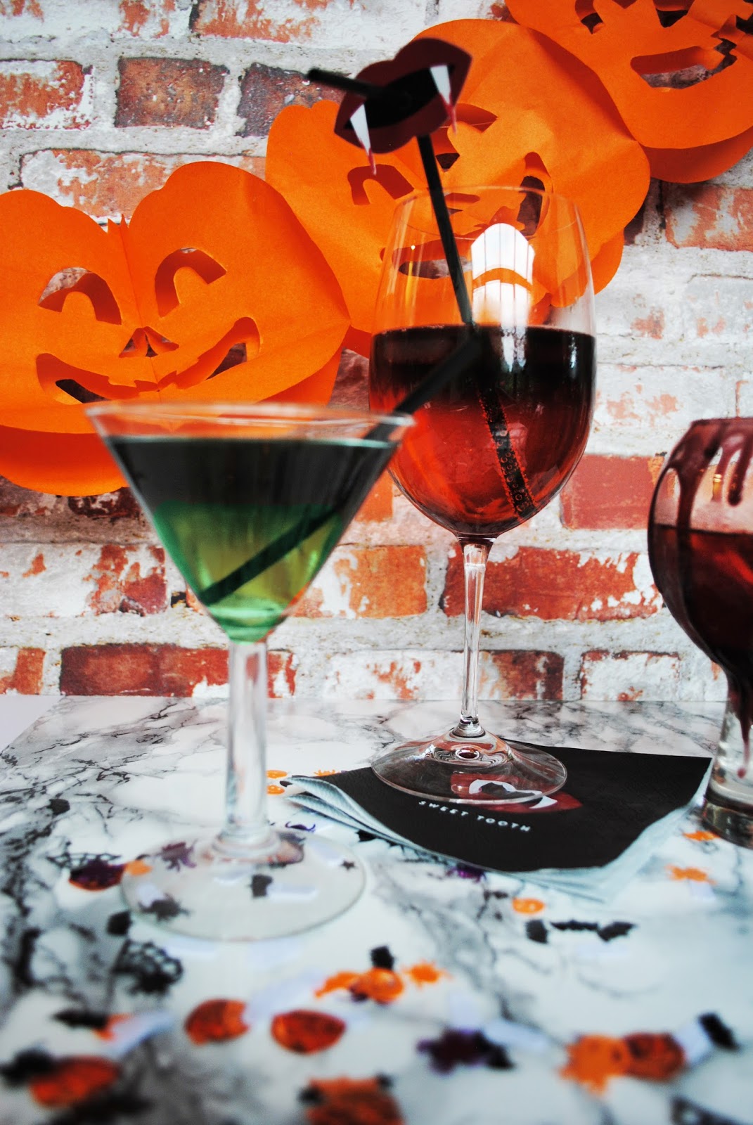 Sharkett Sisters Spookily Easy Halloween Cocktails
