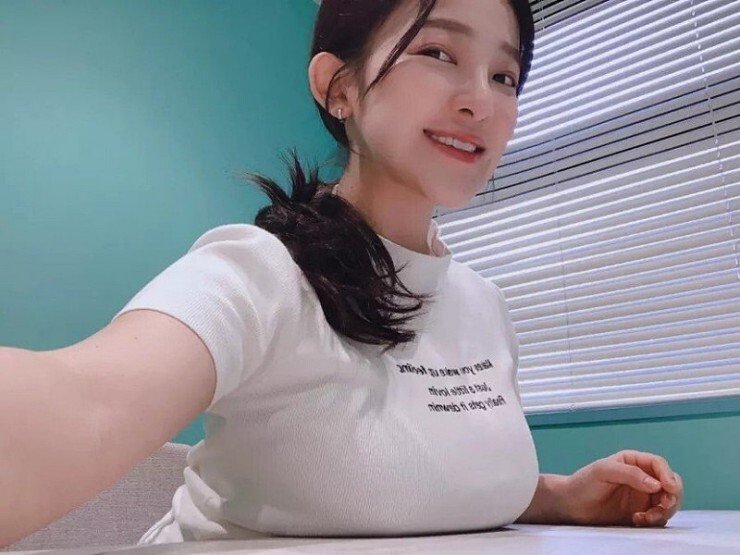 얼굴과 몸이 따로 노는 아마키 준 - 디쁠