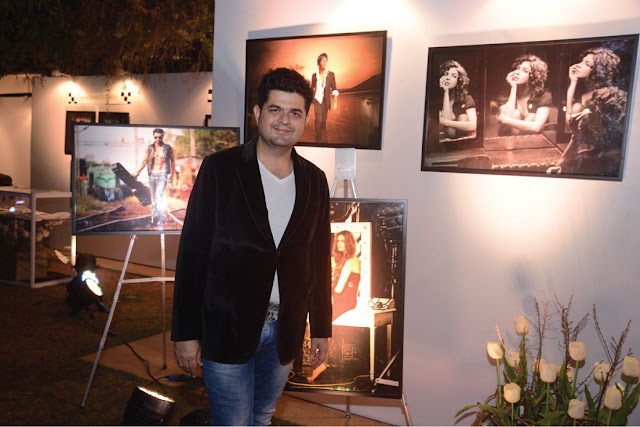 Dabboo-Ratnani-with-his-exhibit-10-famed-faces-at-BollyGoods Dabboo-Ratnani-with-his-exhibit-10-famed-faces-at-BollyGoods