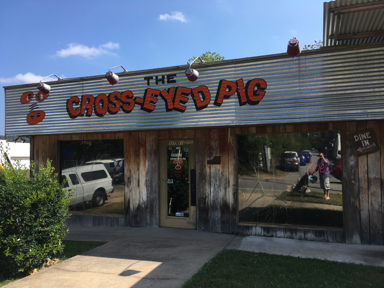 The Barbecue Fiend The CrossEyed Pig (Little Rock, AR)