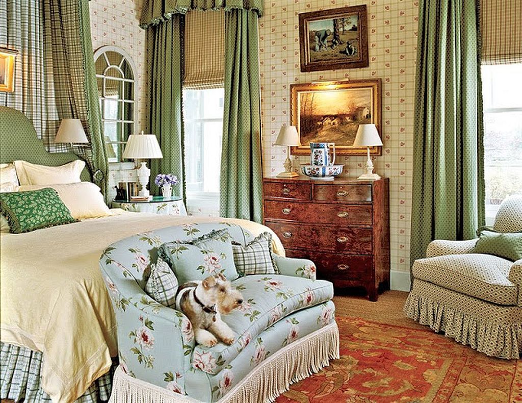 English Country Bedroom Decorating Ideas