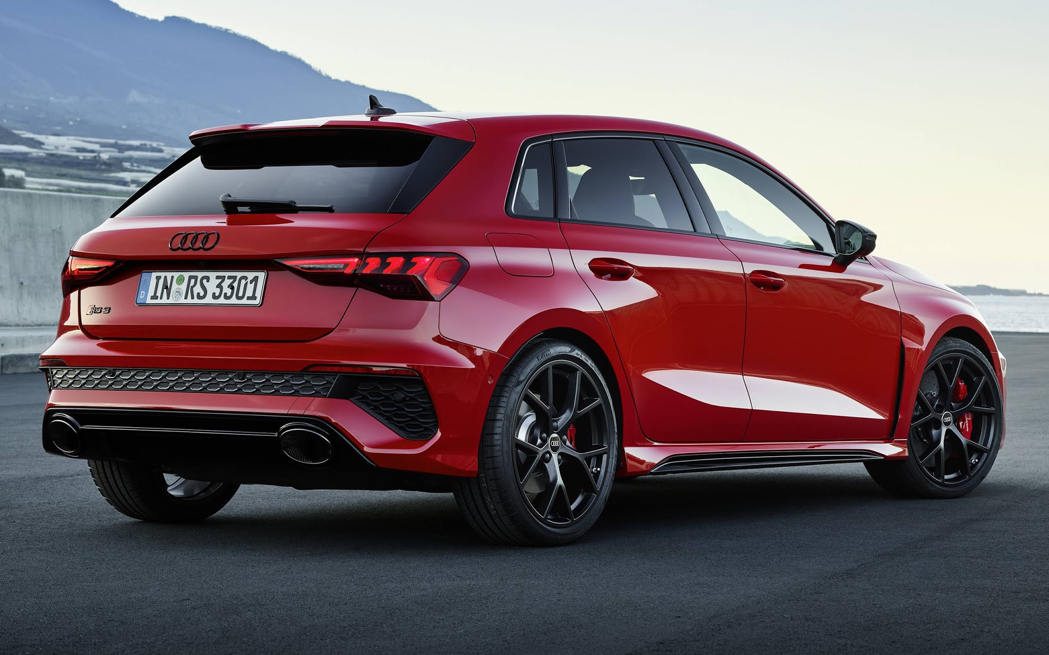 Novo Audi RS3 Sportback e Sedan 2022 fotos, preços e detalhes