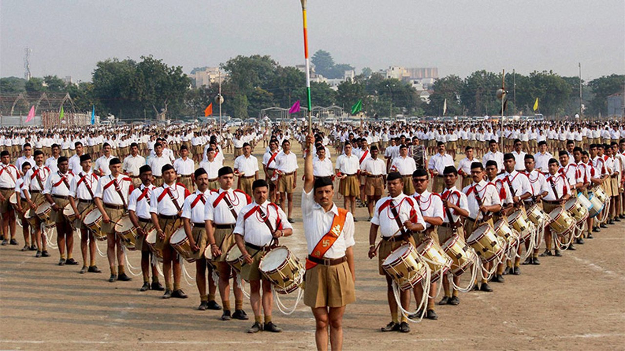 విశ్వ గురువుగా భారత్‌ – స్వయంసేవకుల పాత్ర - India as a Universal Guru - The Role of RSS Volunteers