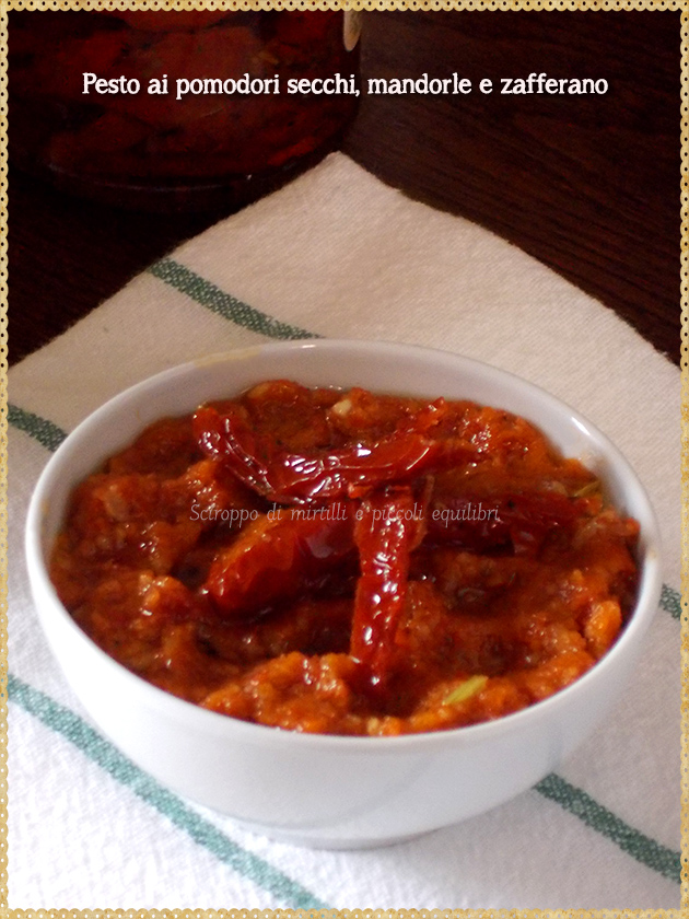 Pesto ai pomodori secchi, mandorle e zafferano