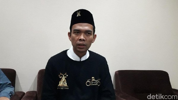 Sosok Ustaz Abdul Somad di Mata Sahabat Sosok Ustaz Abdul Somad di Mata Sahabat