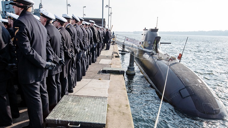 uboot498_v-vierspaltig.jpg