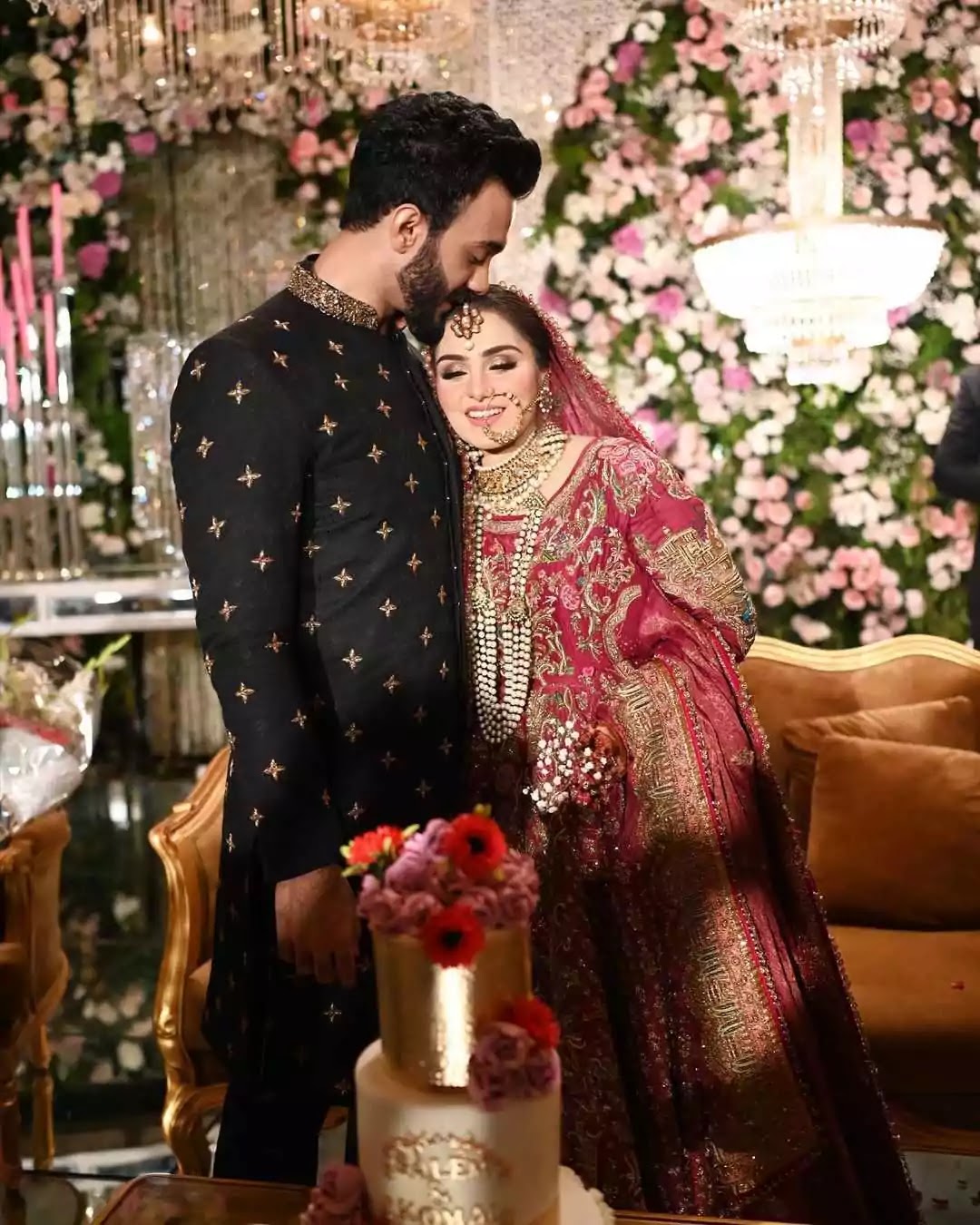 Komal Baig Wedding Pictures With Her Husband