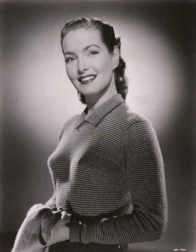 The Archetypal British Beauty: Glamorous Photos of Patricia Roc in the ...