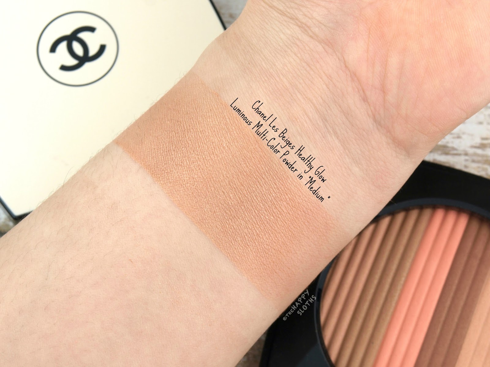 Chanel Medium Light Les Beiges Healthy Glow Luminous Colour Review &  Swatches