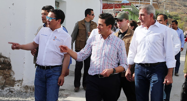 EPN y Tony Gali entregan la rehabilitación del Hospital General de Izúcar de Matamoros