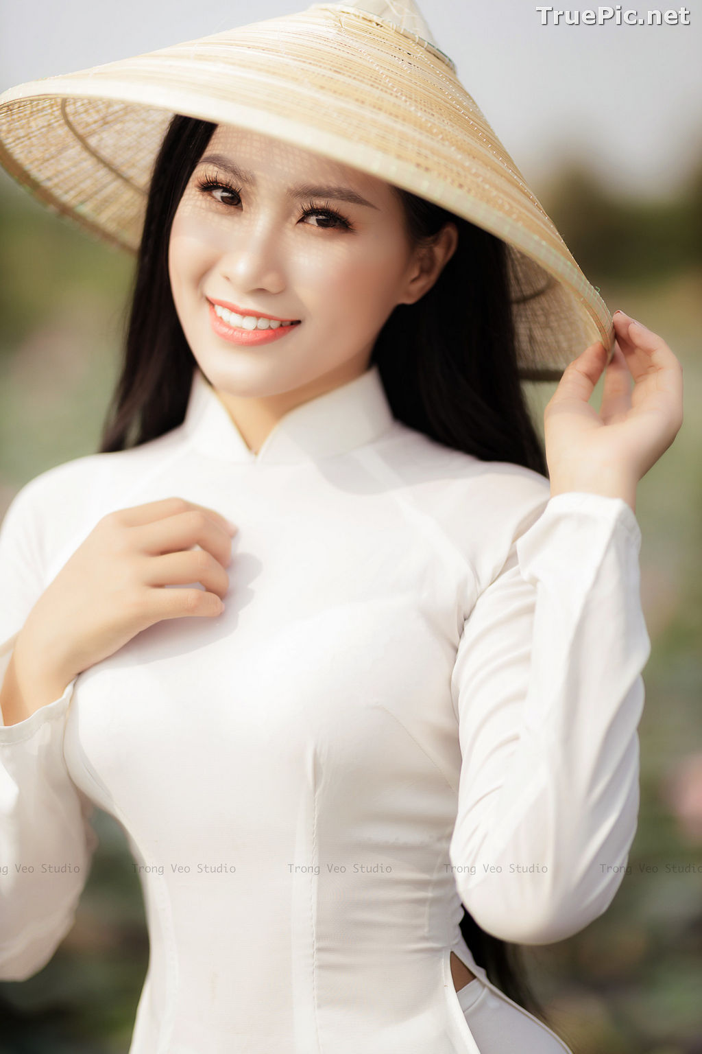 Image The Beauty of Vietnamese Girls with Traditional Dress (Ao Dai) #3 - TruePic.net - Picture-66