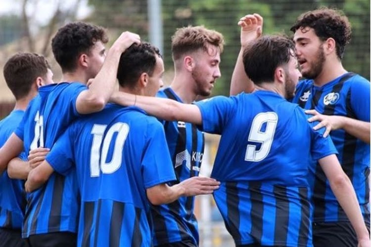 El CD Los Caminantes consigue su primera victoria en la lucha por la