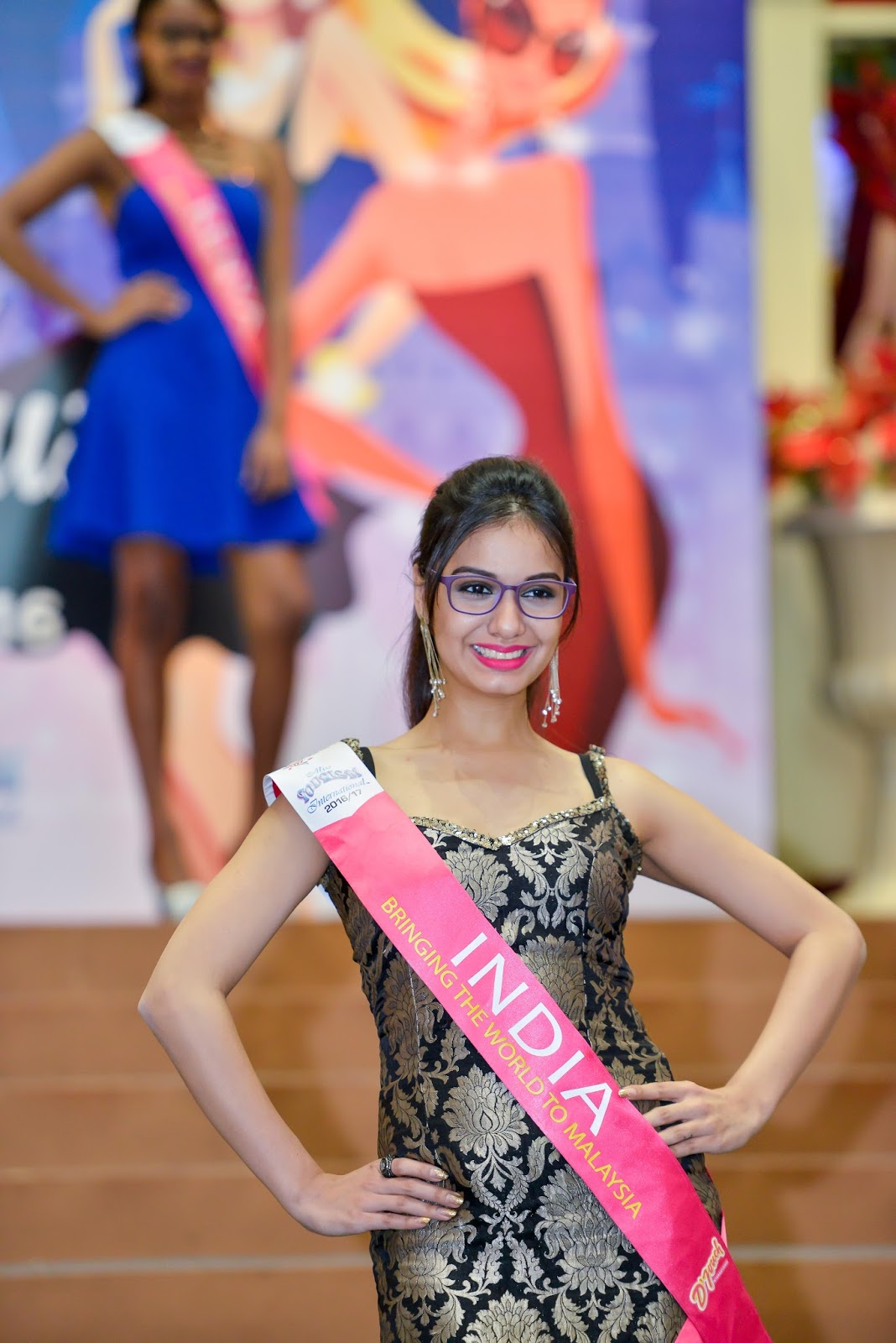 E-Wen Hooi: Whoosh Stylish Eyewear Collection Launch with ...