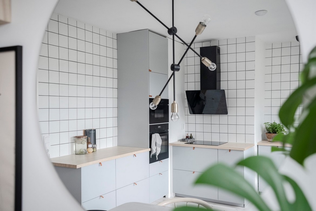 CLAIRE, NETTE ET PRÉCISE