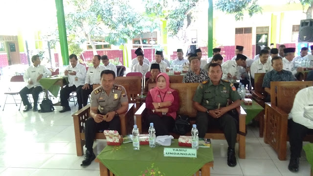 Danramil Sragen Hadiri Serah Terima Kepala Sekolah MTS N 5 Sragen