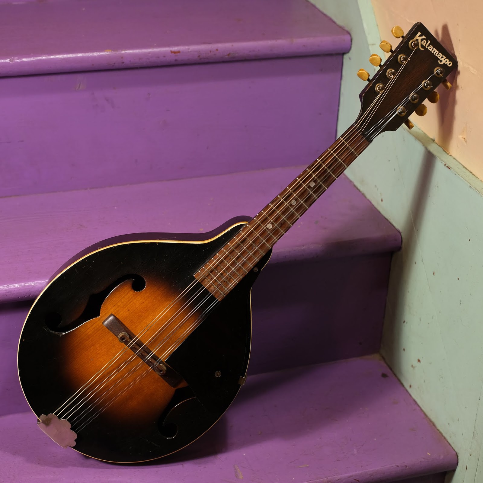 1930s Gibsonmade Kalamazoo KM21 Archtop Mandolin
