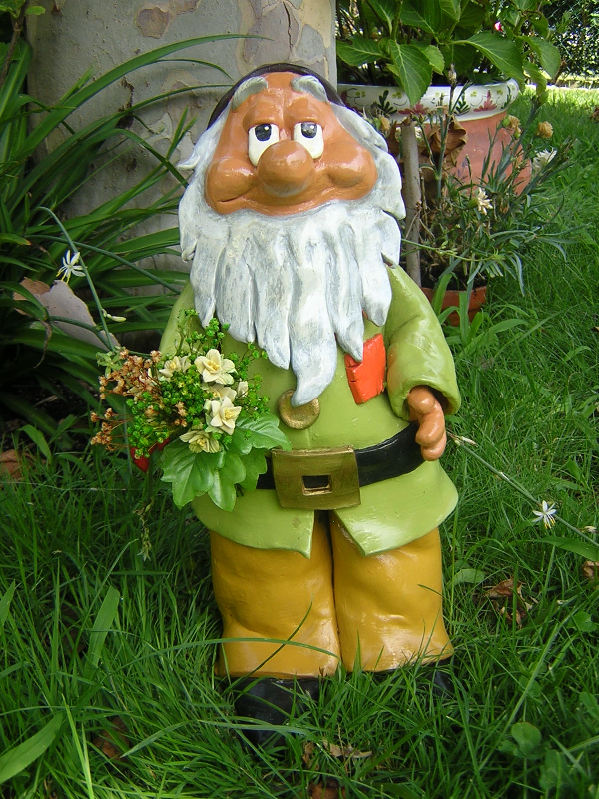 Cerámica de Conchi: Duendes de jardín