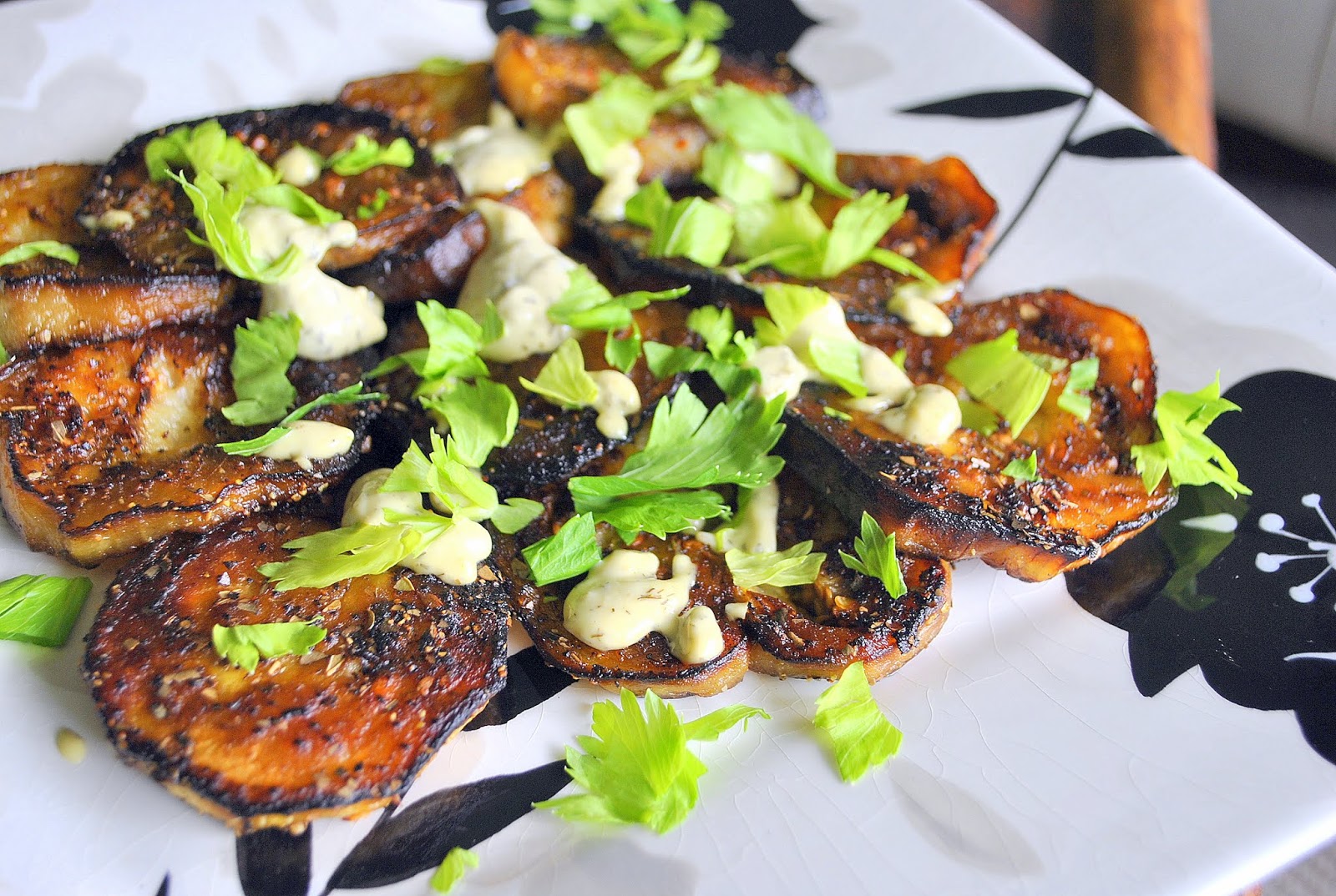 Eggplant with Lemon & Tarragon Aioli (Berinjela com Aioli de Limão