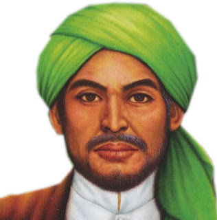 Kisah Sunan Kudus Kisah Sunan Kudus Sunan Kudus, salah satu penyebar agama Islam di Indonesia yang tergabung dalam walisongo, lahir pada 9 September 1400M/ 808 Hijriah. Memiliki nama lengkap Sayyid Ja’far Shadiq Azmatkhan. Ia adalah putra dari Sunan Ngudung. Bapaknya yaitu Sunan Ngudung adalah putra Sultan di Palestina yang bernama Sayyid Fadhal Ali Murtadha (Raja Pandita/Raden Santri) yang berhijrah hingga ke Jawa dan sampailah di Kesultanan Islam Demak dan diangkat menjadi Panglima Perang. Nama Ja’far Shadiq diambil dari nama datuknya (kakeknya) yang bernama Ja’far ash-Shadiq bin Muhammad al-Baqir bin Ali bin Husain bin Ali bin Abi Thalib yang beristerikan Fatimah az-Zahra binti Muhammad. Sunan Kudus sejatinya bukanlah asli penduduk Kudus, ia berasal dan lahir di Al Quds negara Palestina. Kemudian bersama kakek, ayah dan kerabatnya berhijrah ke Tanah Jawa. Sunan Kudus adalah putra Sunan Ngudung atau Raden Usman Haji, dengan Syarifah Ruhil atau Dewi Ruhil yang bergelar Nyai Anom Manyuran binti Nyai Ageng Melaka binti Sunan Ampel. Sunan Kudus adalah keturunan ke-24 dari Nabi Muhammad. Sunan Kudus bin Sunan Ngudung bin Fadhal Ali Murtadha bin Ibrahim Zainuddin Al-Akbar bin Jamaluddin Al-Husain bin Ahmad Jalaluddin bin Abdillah bin Abdul Malik Azmatkhan bin Alwi Ammil