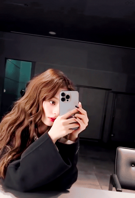 줌 땡기는 프로미스나인 이나경