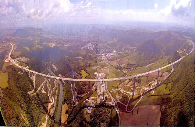 Самый высокий мост мира - Millau Viaduct