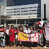 BAHIA / Com mordaças, movimentos sociais iniciam protesto contra Moro em frente ao Shopping Barra
