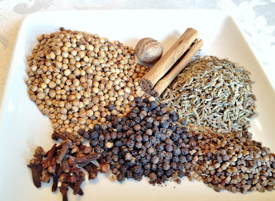 Garam Masala, Ingredients, Nutmeg