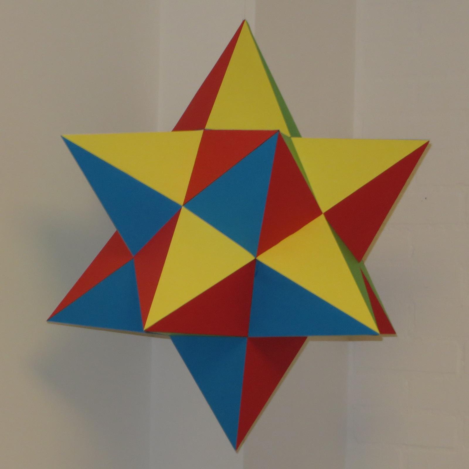 TIC LIBRE Dodecaedro estrellado