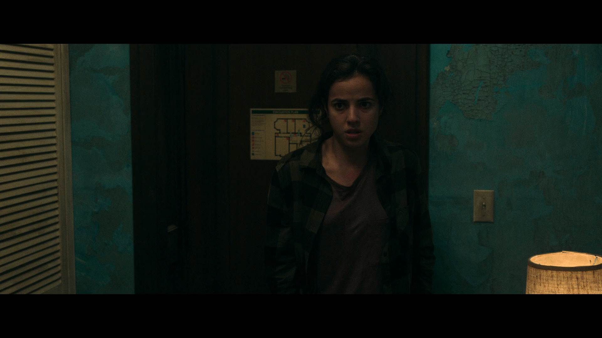 Nadie sale con vida 2021 1080p y 720p Latino Castellano 3
