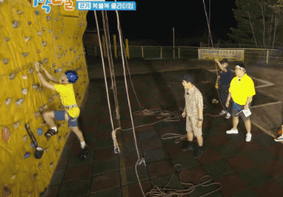 %25ED%2581%25B4%25EB%259D%25BC%25EC%259D