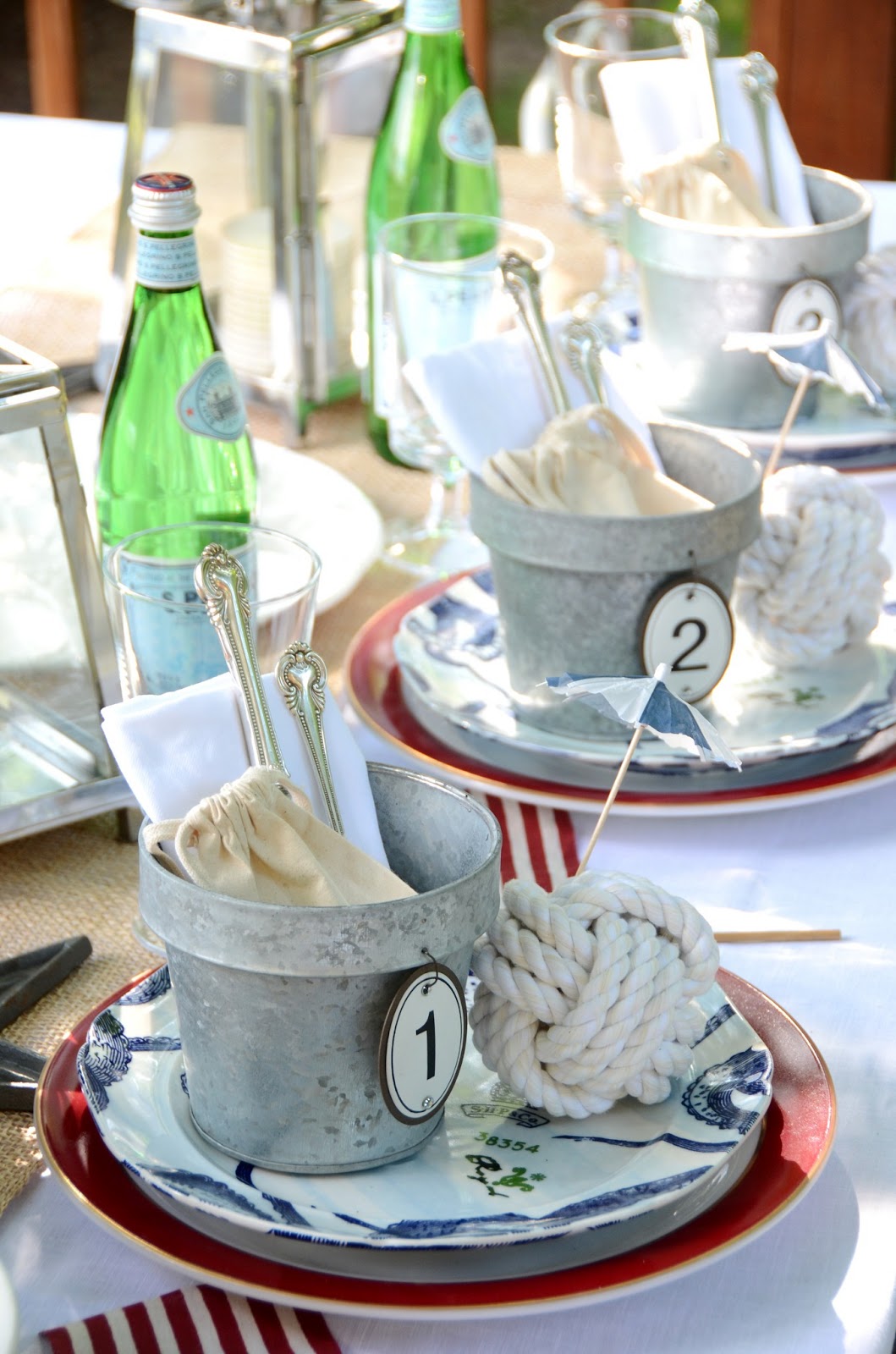 IRON & TWINE: Memorial Day | Nautical Table Setting