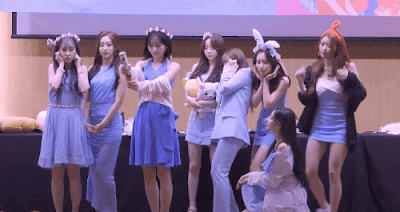 ec70a7dfe6cc6b9670a20f82d14c59574230bae0.gif