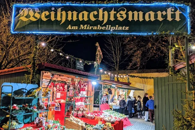 Salzburg in winter: the Christmas Market at Mirabellplatz