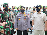Kapolri, Panglima TNI dan Menkes Tinjau Rusun Nagrak dan PPKM di Semper Barat
