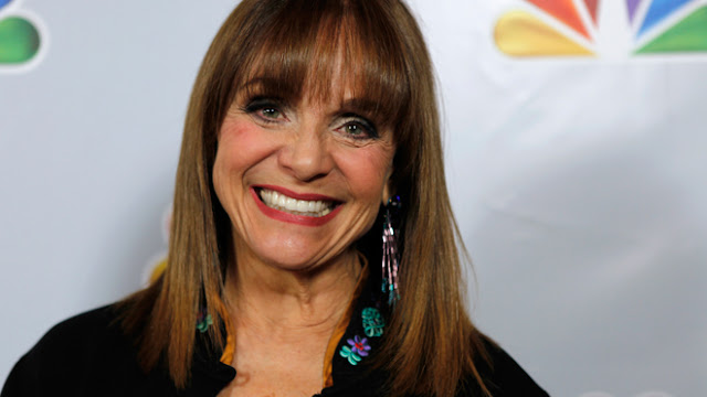 U.S. Star Valerie Harper was Diagnosed with Terminal Brain Cancer