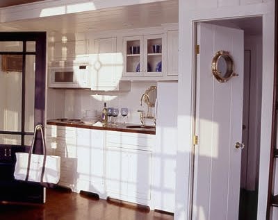 porthole window on interior door