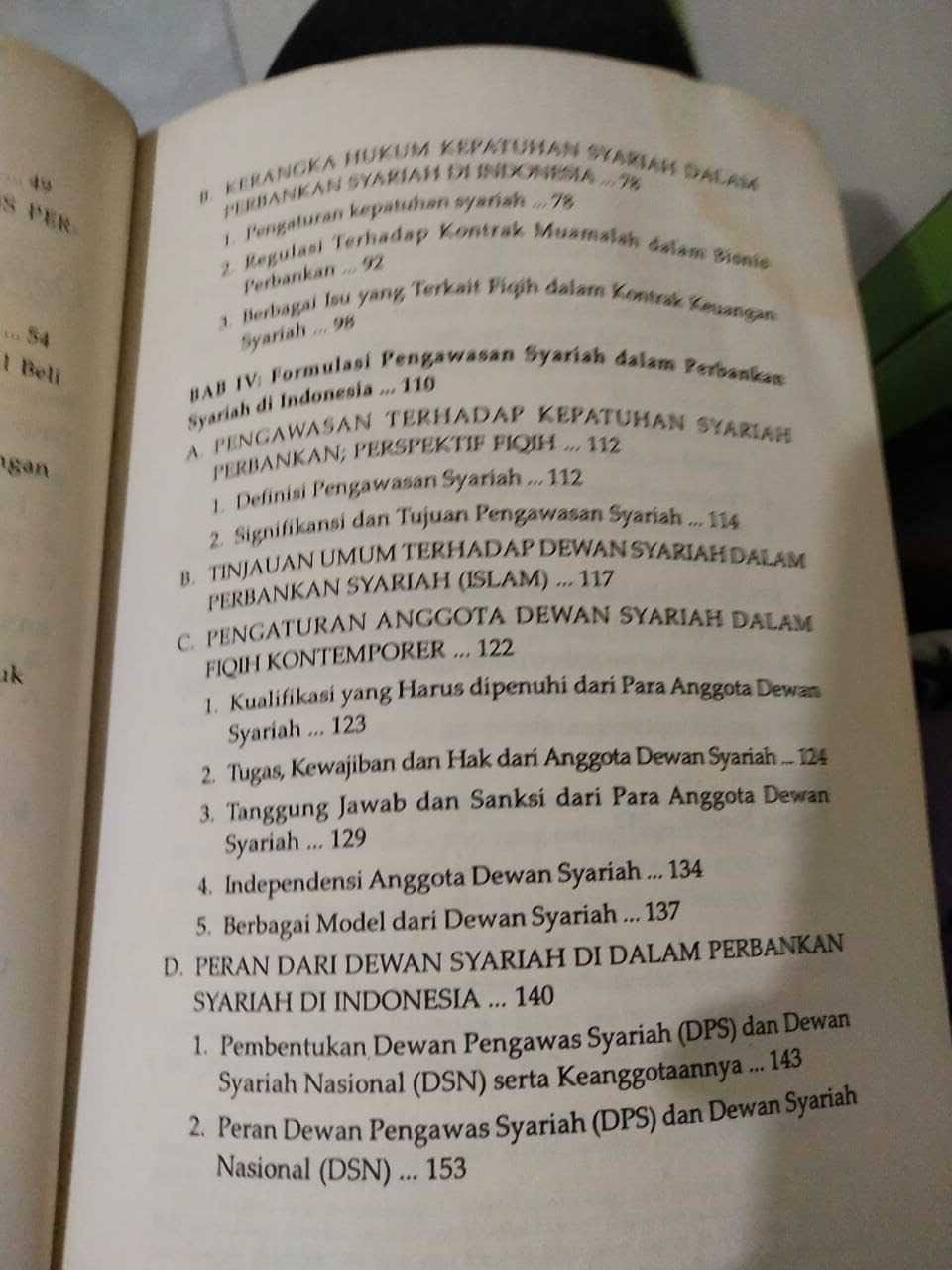 Resensi Buku Hukum Perbankan Syariah; Regulasi