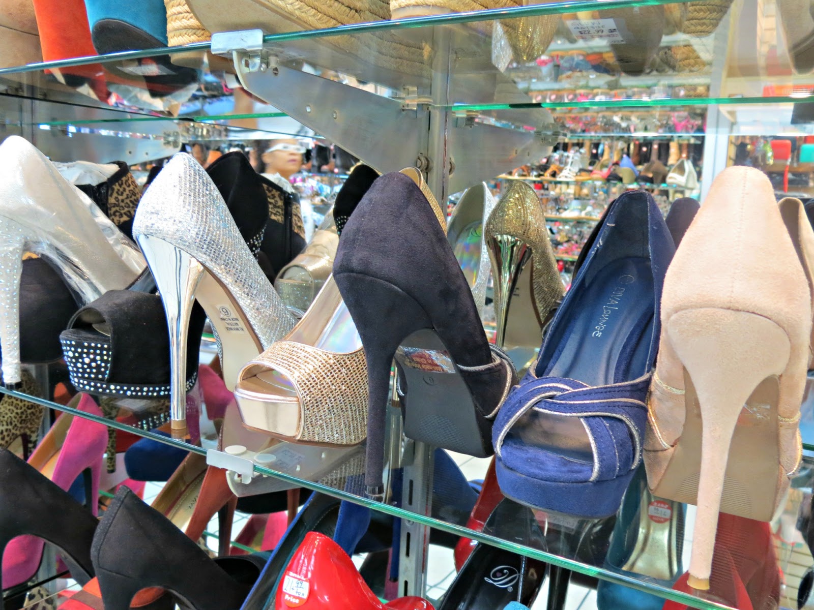 The Santee Alley: Betty's Shoes