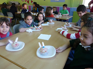 PEQUES: TALLER DE COCINA: CONEJITOS DE PASCUA