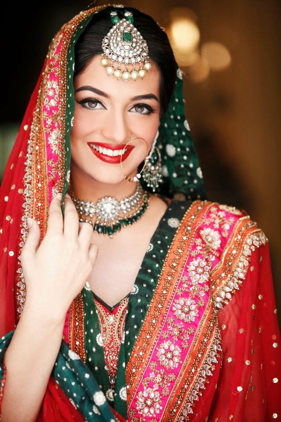 Pinterest shikachand Indian bride, beautiful lhengas , bridal makeup