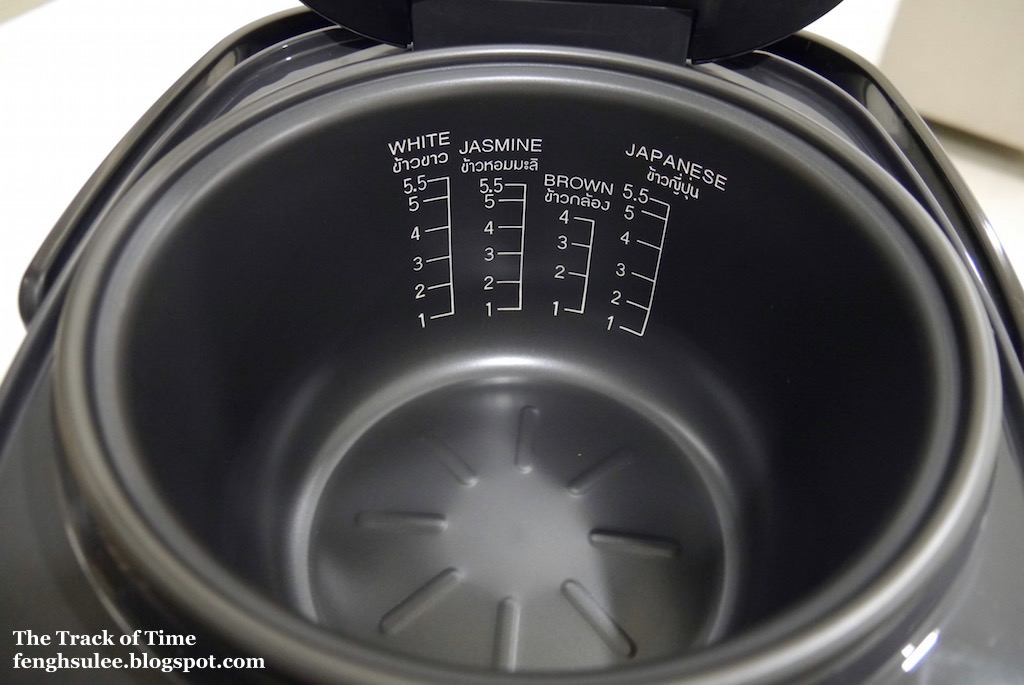 Hitachi Rice Cooker RZXMC10Y Black The Track of Time