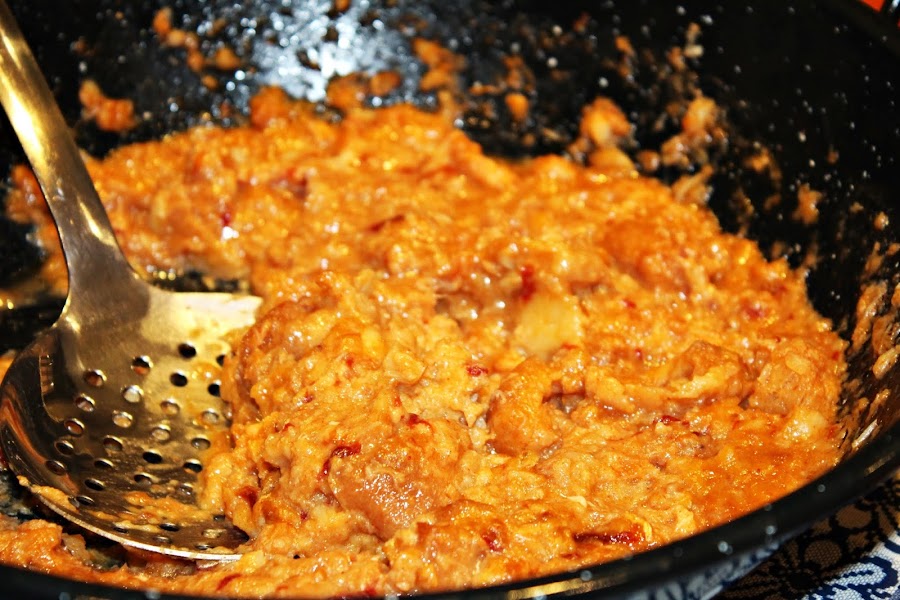 SOPA DE AJO CON BACALAO (ZURRUKUTUNA)