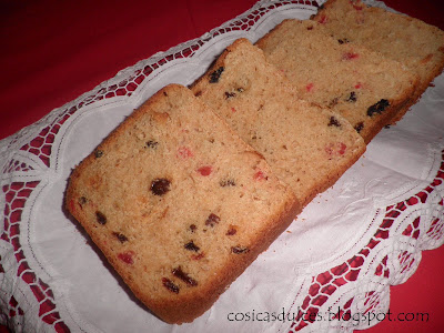  Pan dulce de pasas, cereza y canela 