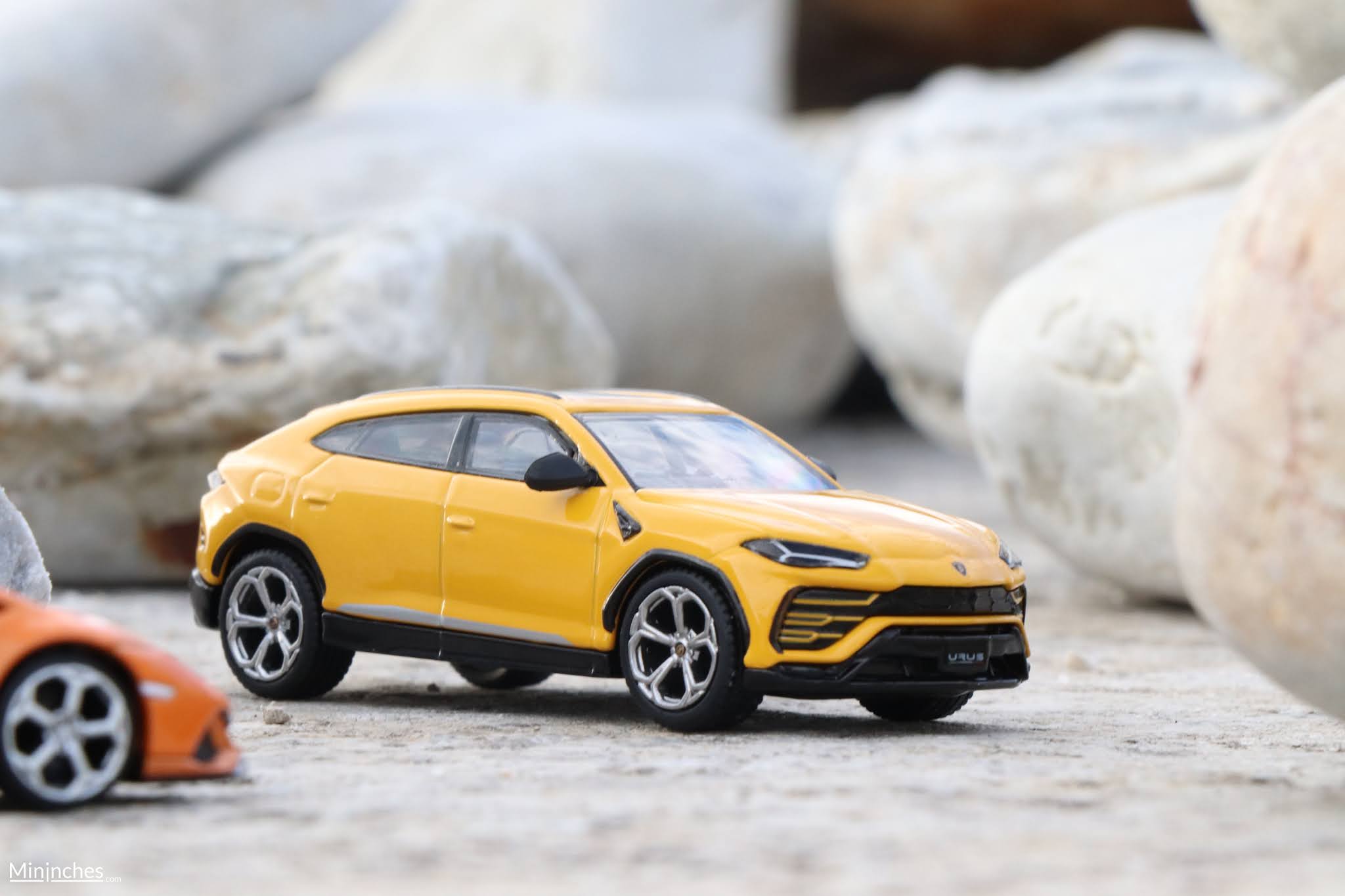 lamborghini huracan miniature